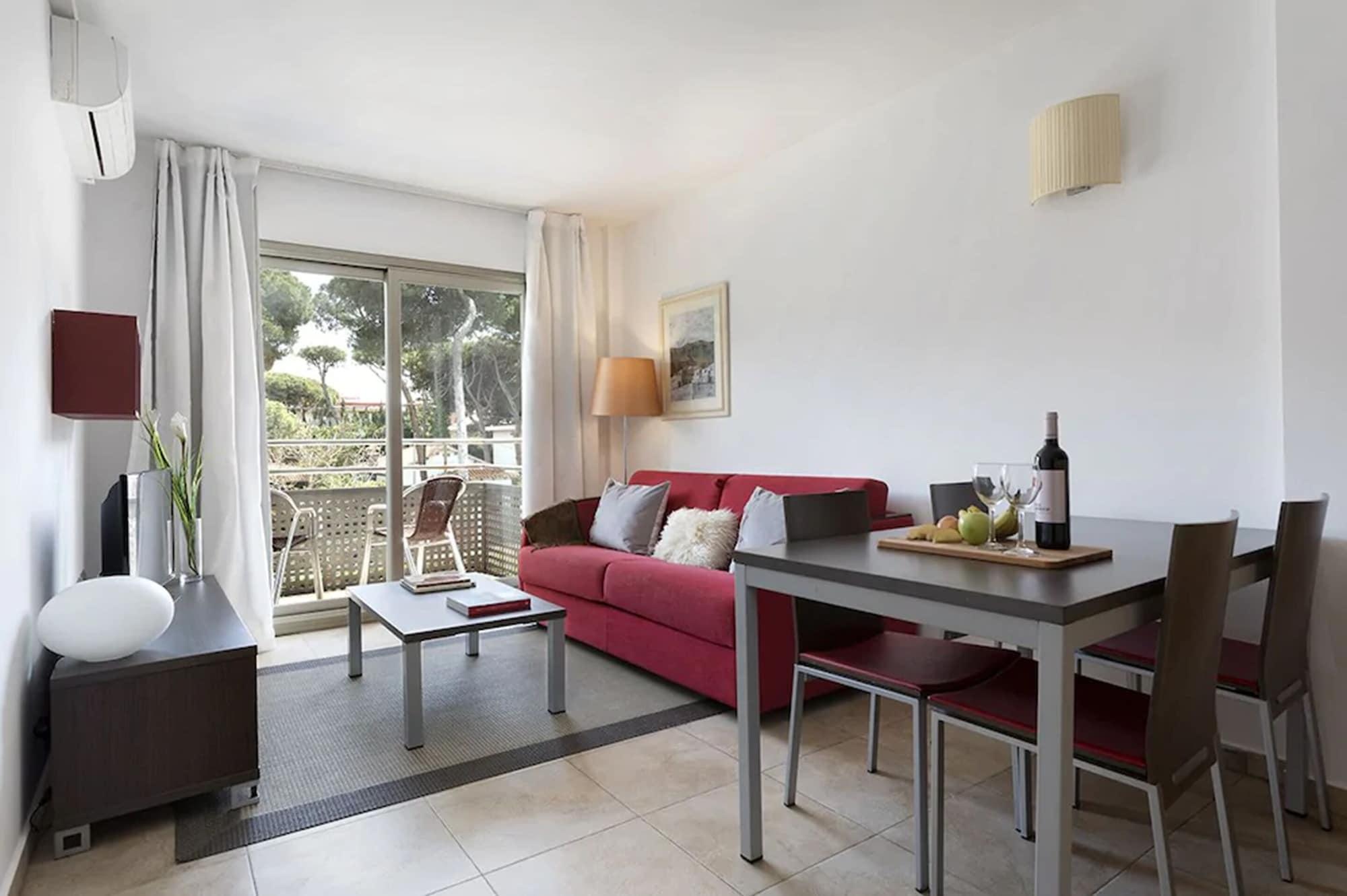 Aparthotel Bardon Castelldefels Zewnętrze zdjęcie