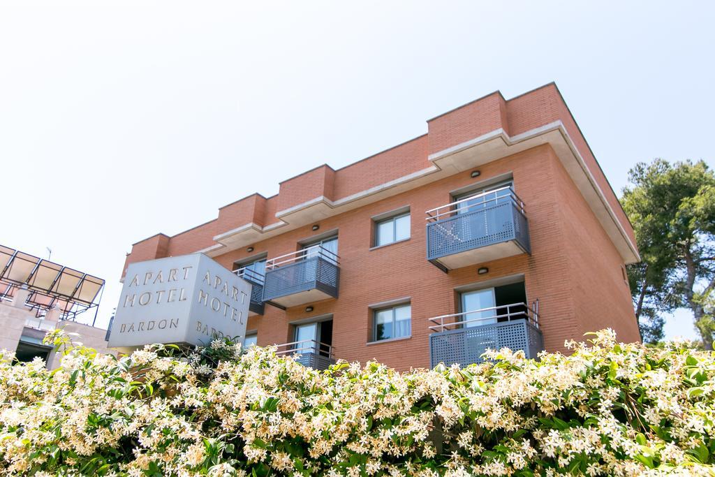 Aparthotel Bardon Castelldefels Zewnętrze zdjęcie